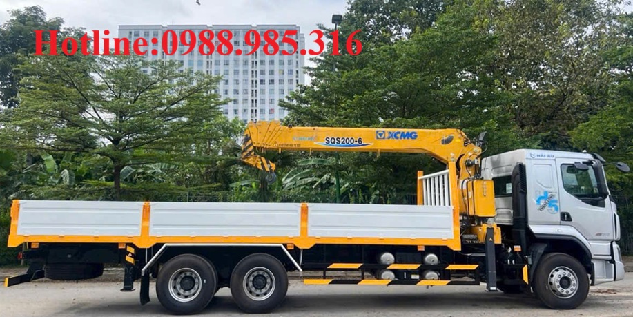 giá xe 3 chân gắn cẩu 8 tấn